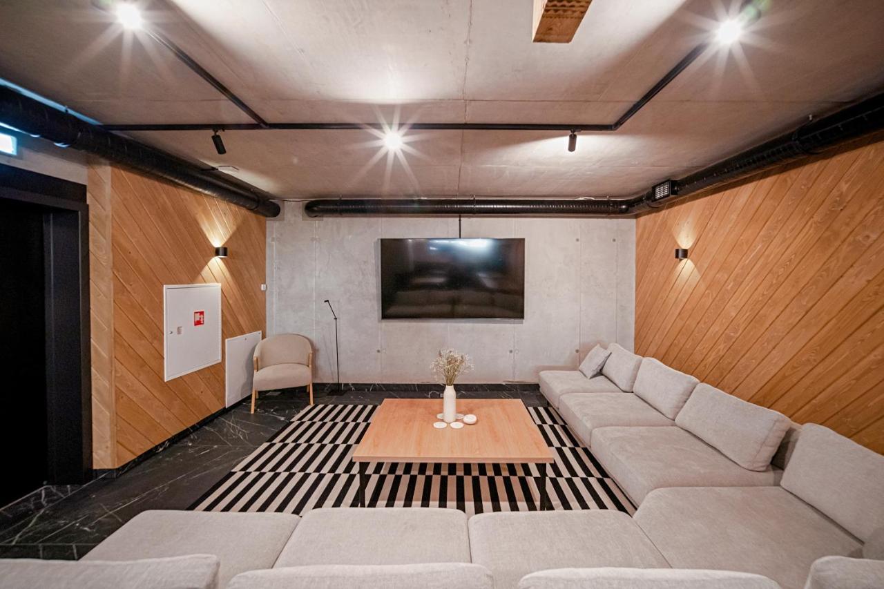 Lipowy Dwor Aparthotel Закопане Екстериор снимка