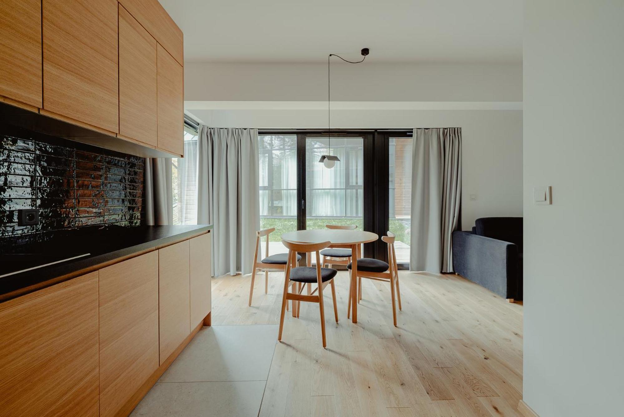 Lipowy Dwor Aparthotel Закопане Стая снимка