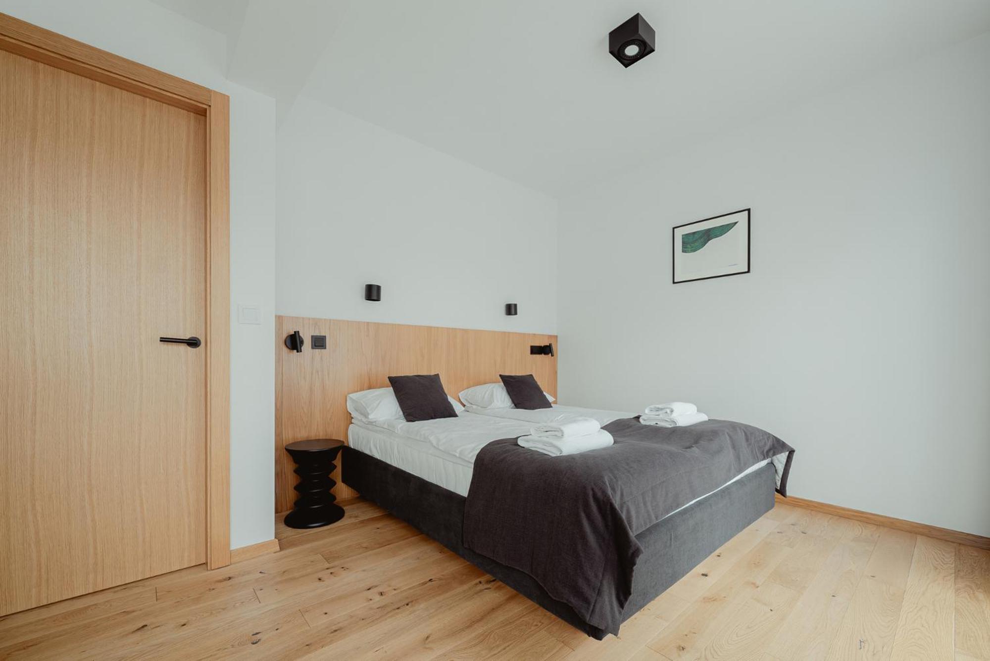 Lipowy Dwor Aparthotel Закопане Стая снимка