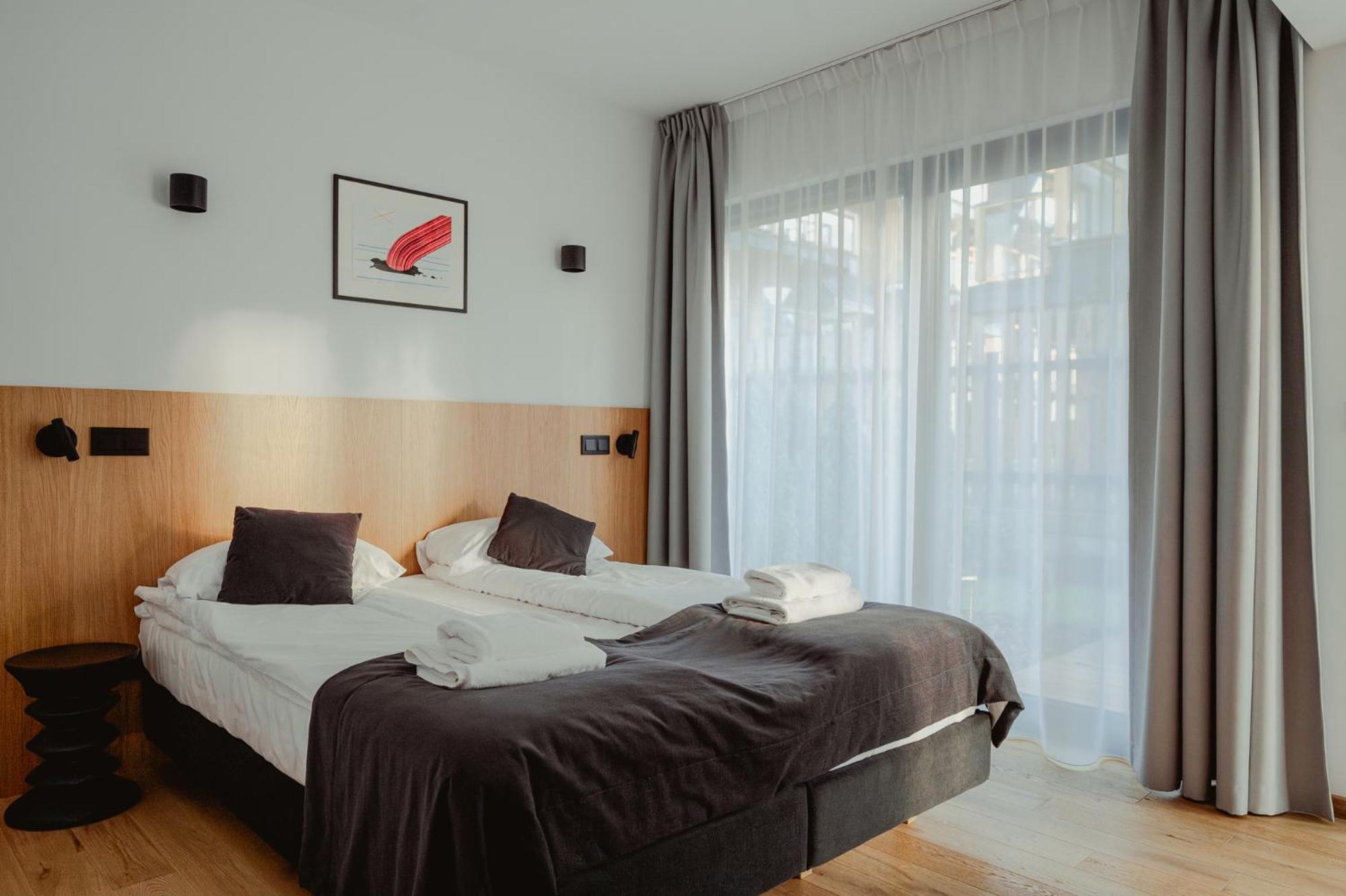 Lipowy Dwor Aparthotel Закопане Стая снимка